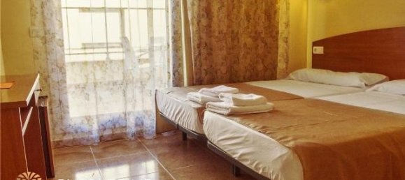 50 bedrooms Hotel in Lloret de Mar, Spain No. 75 3