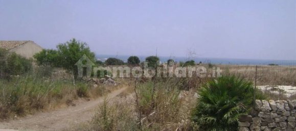 Terrain à Portopalo di Capo Passero, Italy 5000m² No. 68341 3