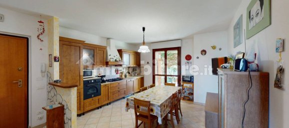 3 bedrooms Apartment in Chiaravalle, Italy No. 286024 6
