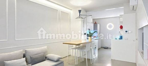 Casa de 3 dormitorios en Viareggio, Italy No. 325545 2