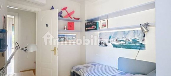 Casa de 3 dormitorios en Viareggio, Italy No. 325545 12