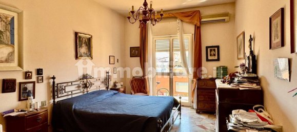 4 bedrooms Apartment in Catania, Italy No. 122075 20