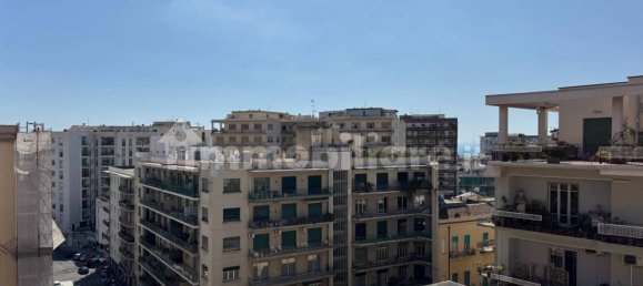 4 bedrooms Apartment in Catania, Italy No. 122075 9