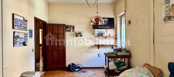4 bedrooms Apartment in Catania, Italy No. 122075 17