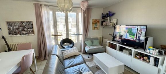 230m² Building in Juvisy-sur-Orge, France No. 187896 6