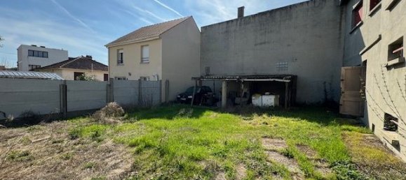 230m² Building in Juvisy-sur-Orge, France No. 187896 14