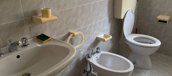 3 Schlafzimmer Haus in Montaldo di Mondovì, Italy, Nr. 175368 13