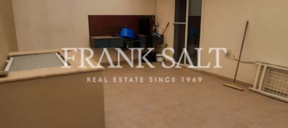 2 bedrooms Apartment in Bahar ic-Caghaq, Malta No. 10173 3