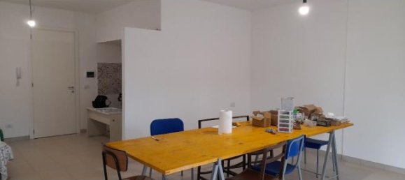 1 bedroom Apartment in Grosseto, Italy No. 257141 7