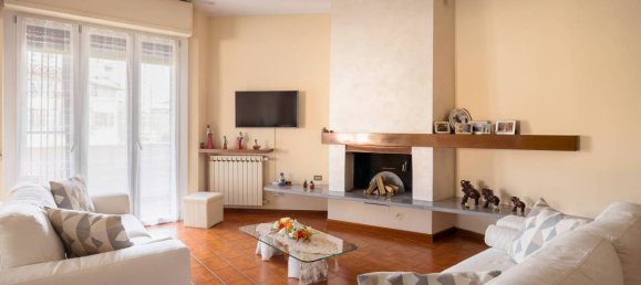 3 غرف نوم شقة في Sovico, Italy رقم 205871 4