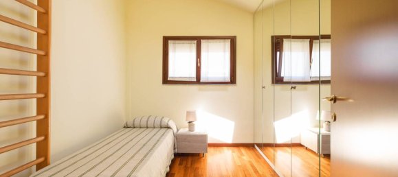 3 غرف نوم شقة في Sovico, Italy رقم 205871 26