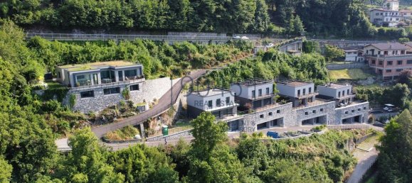 3 Schlafzimmer Villa in Torno, Italy, Nr. 404343 5