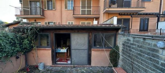 Apartamento de 5 divisões em Rome, Italy N.º 17028 17