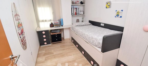 Пентхаус с 3 спальнями в Беткси, Испания № 32868 17