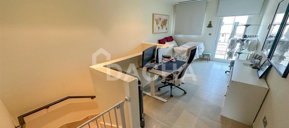 Таунхаус с 1 спальней в Jumeirah Village Triangle, ОАЭ № 27695 9