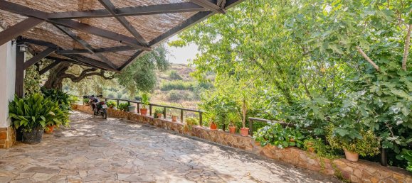 2000m² Building in Huetor Vega, Spain No. 134440 42