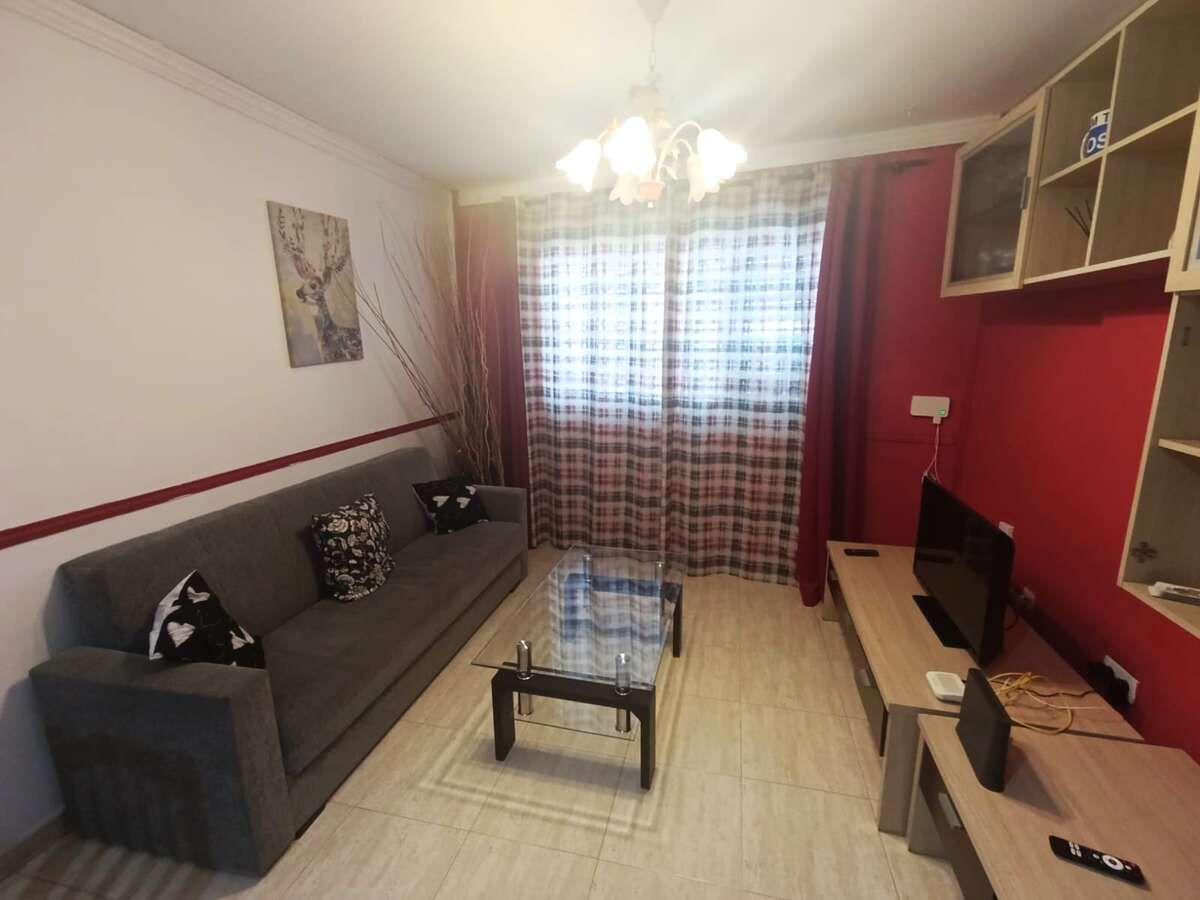 Apartamento de 2 dormitorios en Arrecife, Spain No. 218654