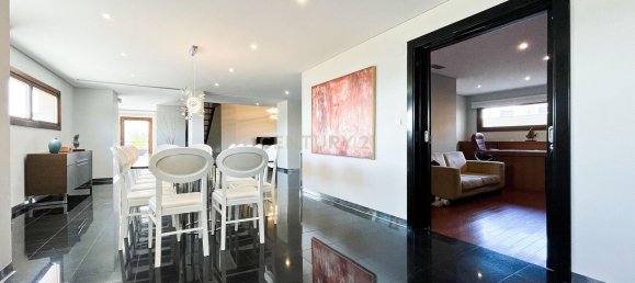 4 bedrooms Penthouse in Odivelas, Portugal No. 135785 17