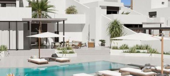 Villa de 4 dormitorios en San Fulgencio, Spain No. 12415 6