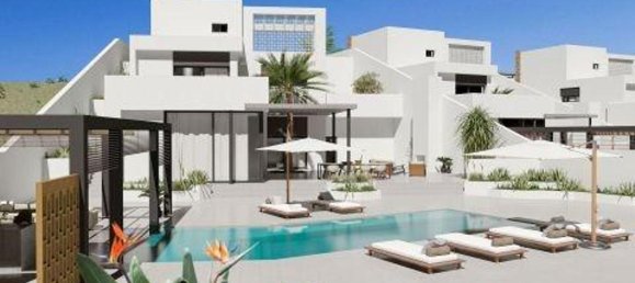 Villa de 4 dormitorios en San Fulgencio, Spain No. 12415 5