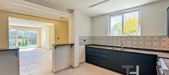 Villa T3 em The Springs, UAE N.º 94478 13