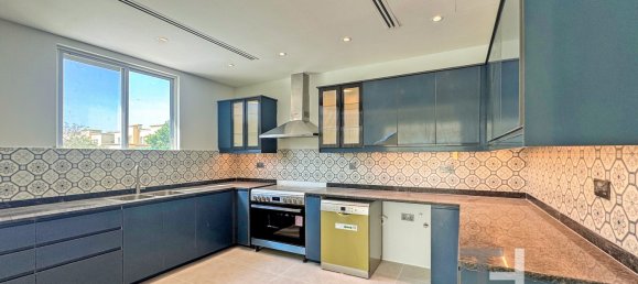 Villa T3 em The Springs, UAE N.º 94478 12