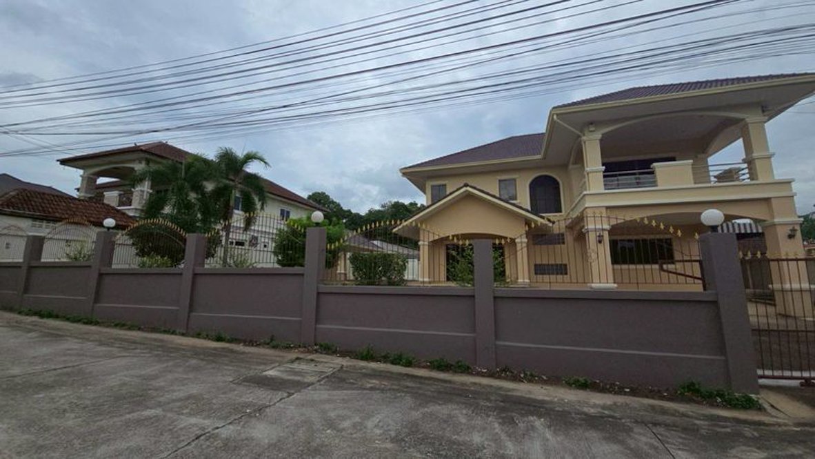 5 chambres Maison à Bang Lamung, Thailand No. 61375