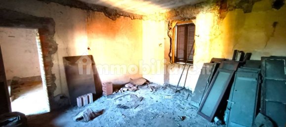 Casa de 1 dormitorio en Montorfano, Italy No. 16492 8