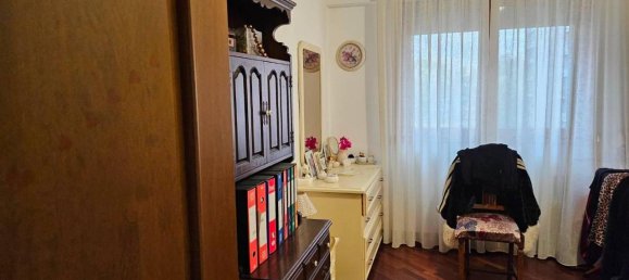 3 rooms Apartment in Rome, Italy No. 30899 4