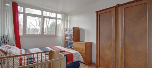 Квартира с 3 спальнями в Вернёй-сюр-Сен, Франция № 139895 5