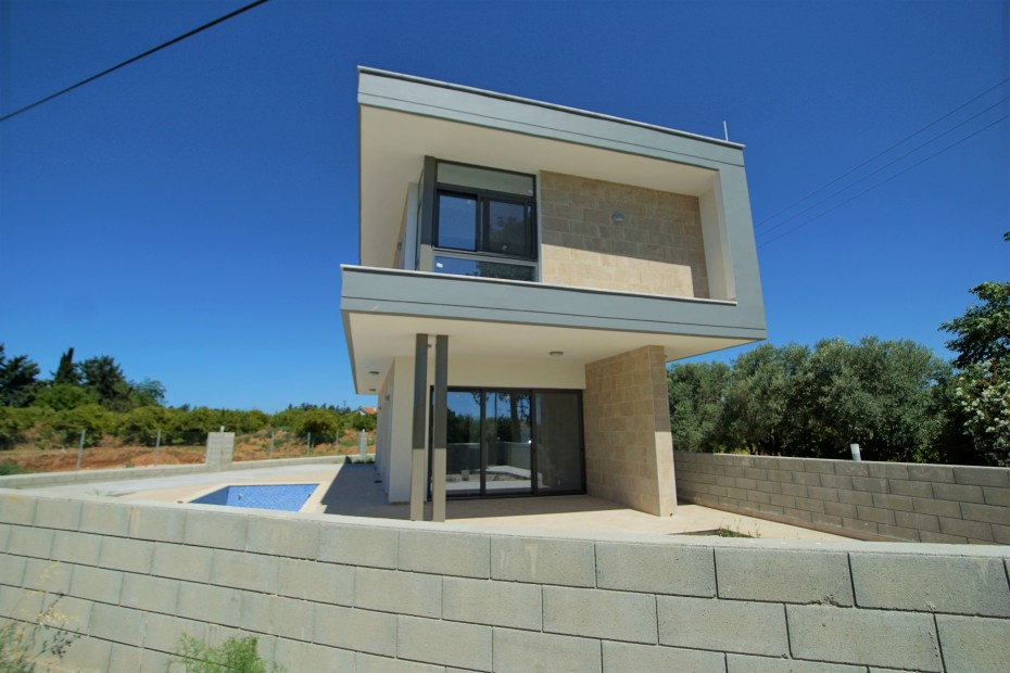 3 bedrooms Villa in Asomatos, Cyprus No. 35657
