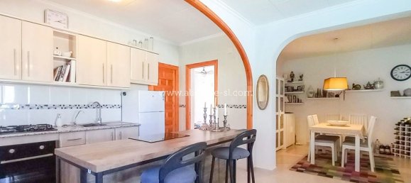 3 bedrooms House in Torrevieja, Spain No. 182024 2