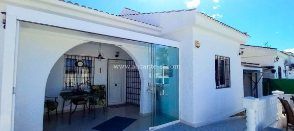 3 bedrooms House in Torrevieja, Spain No. 182024 12