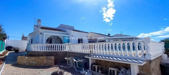 3 bedrooms House in Torrevieja, Spain No. 182024 16