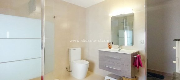 3 bedrooms House in Torrevieja, Spain No. 182024 9