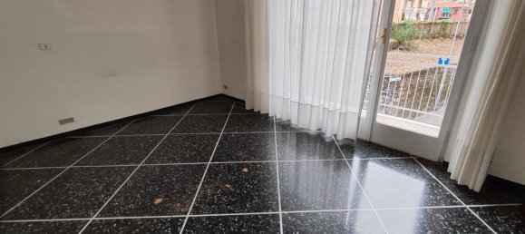 Квартира с 3 комнатами в Рапалло, Италия № 220238 2