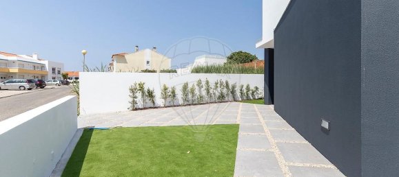 3 bedrooms House in Torres Vedras, Portugal No. 253614 4