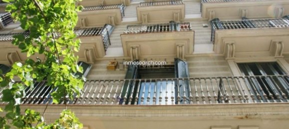 Apartamento de 10 dormitorios en Eixample, Spain No. 76376 2