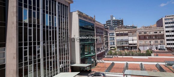 Apartamento de 10 dormitorios en Eixample, Spain No. 76376 4