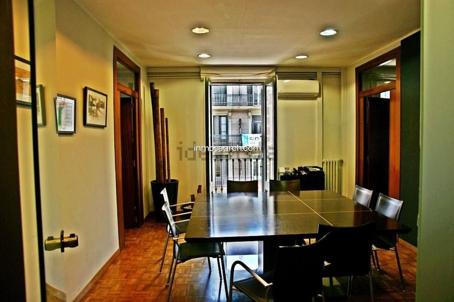 Apartamento de 10 dormitorios en Eixample, Spain No. 76376