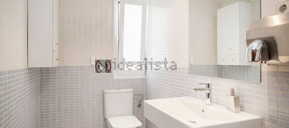 Apartamento de 10 dormitorios en Eixample, Spain No. 76376 8