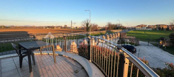 3 Schlafzimmer Wohnung in Udine, Italy, Nr. 310761 16