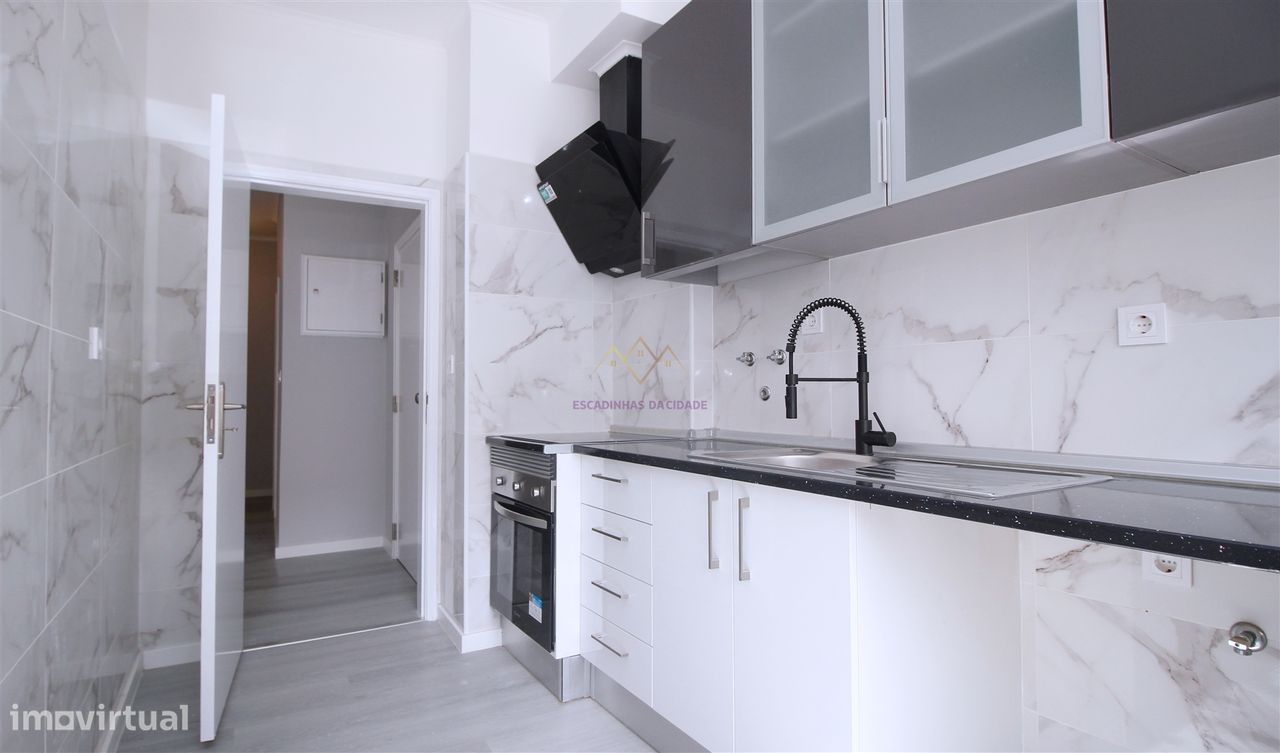 3 Schlafzimmer Wohnung in Loures, Portugal, Nr. 95041