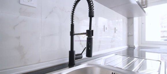 3 Schlafzimmer Wohnung in Loures, Portugal, Nr. 95041 26