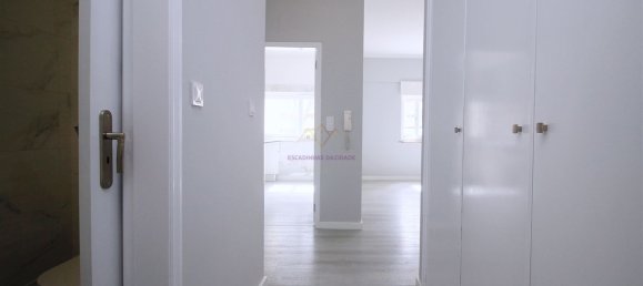 3 Schlafzimmer Wohnung in Loures, Portugal, Nr. 95041 23