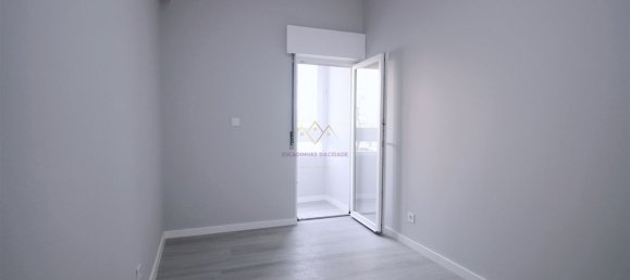 3 Schlafzimmer Wohnung in Loures, Portugal, Nr. 95041 17