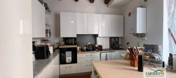 Квартира с 6 комнатами в Палермо, Италия № 39345 7