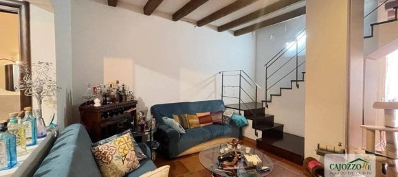 Квартира с 6 комнатами в Палермо, Италия № 39345 2