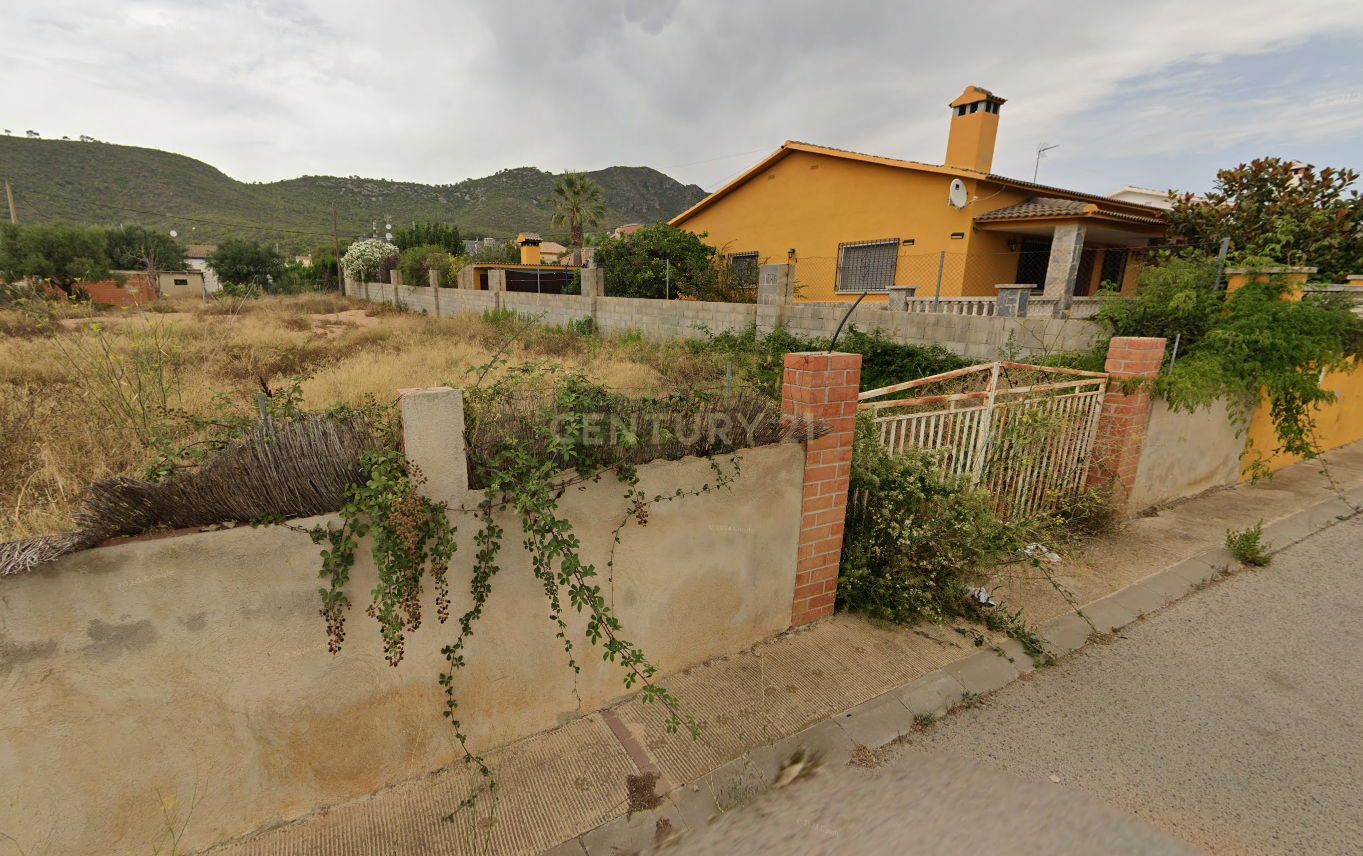 865m² Land in El Montmell, Spain No. 159591