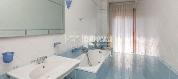 Casa de 5 divisões em Chivasso, Italy N.º 87117 11